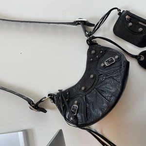 Balenciaga le cagole